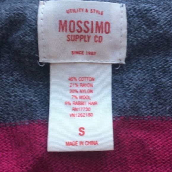 Mossimo Striped V Neck Sweater - Picture 8 of 8